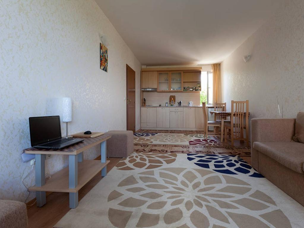 Panoramic Sea View Apartment Ravda Bagian luar foto